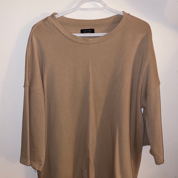 ZARA Streetwise (YEEZY)  Oversized Tan T-Shirt - Picture 2 of 5